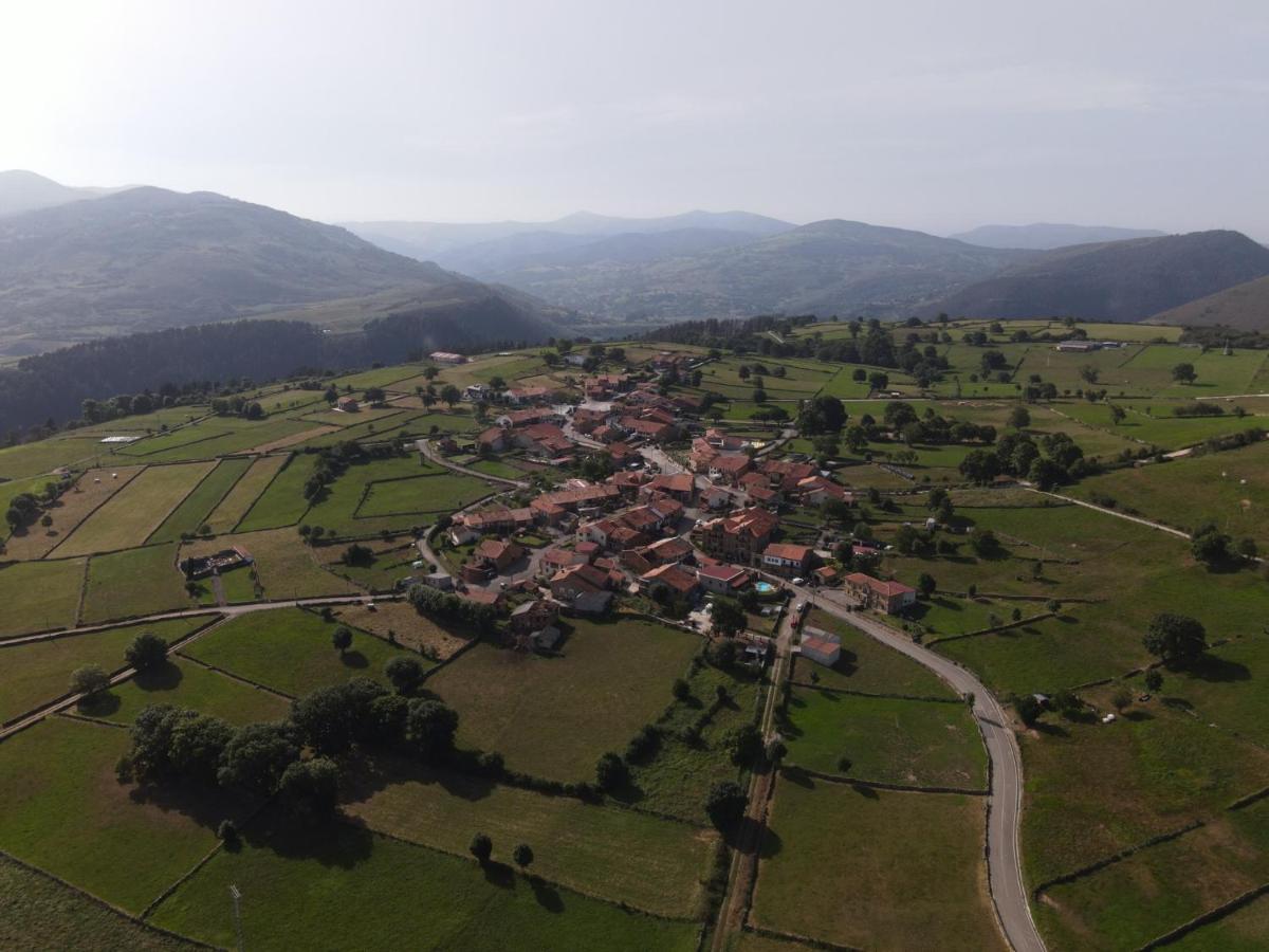 Posada Venta Hornizo Arenas de Iguña Εξωτερικό φωτογραφία